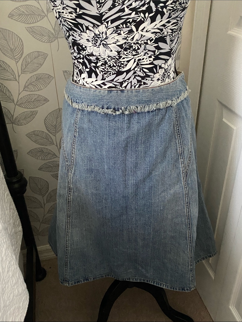 Sigrid Olsen Light Blue Distressed Fray Edge Waist Fit and Flare Denim Skirt